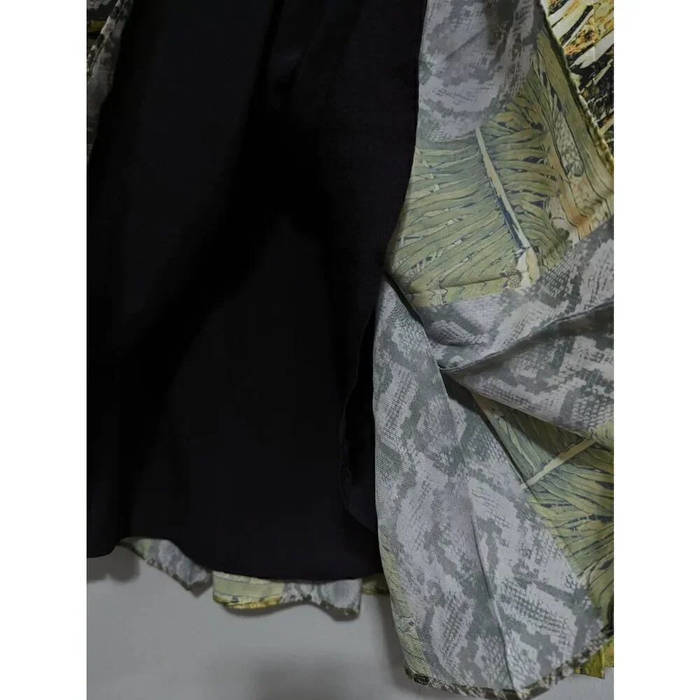 Ted Baker tropical dove pleated skirt size 2